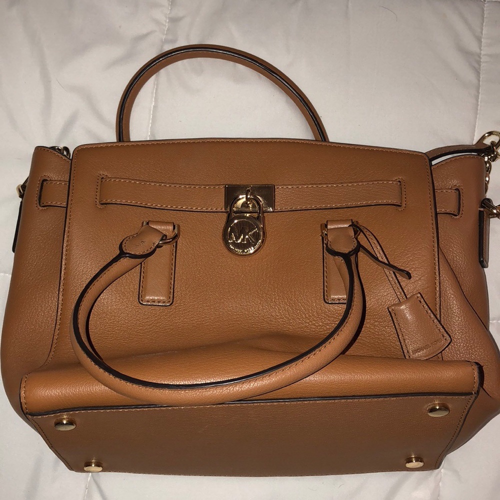 KNOCKOFF Michael kors purse